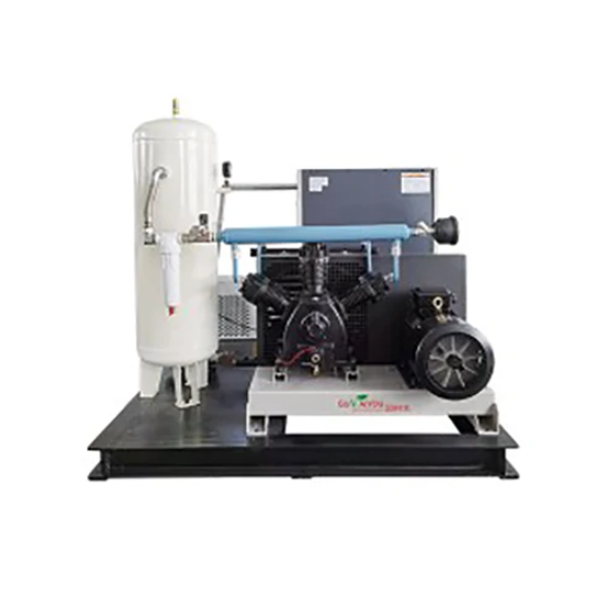 Haustier der nächsten Generation Pet Blowing Tech! Die integrierte Maschine von Taikes Schraubverstärker setzt neue Standards fest